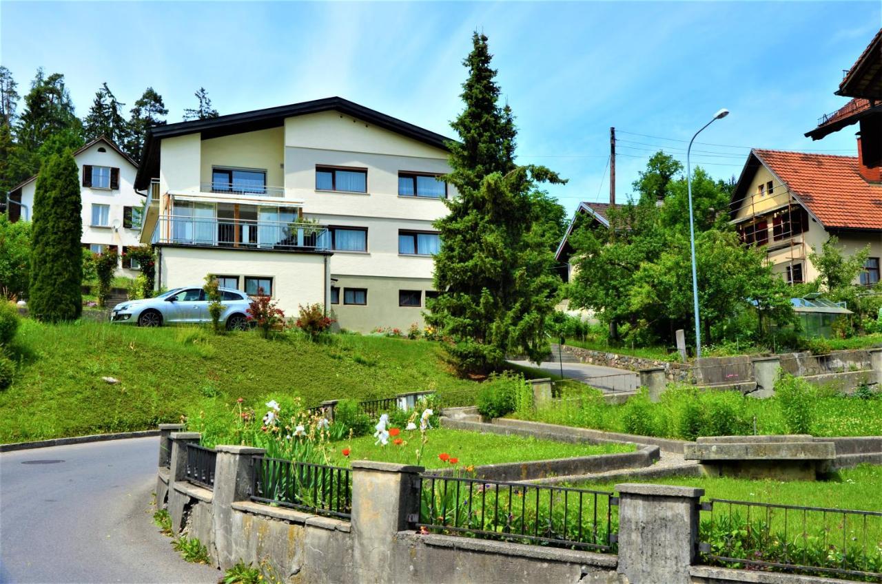 Ferienwohnung Walgaublick Frastanz Bagian luar foto