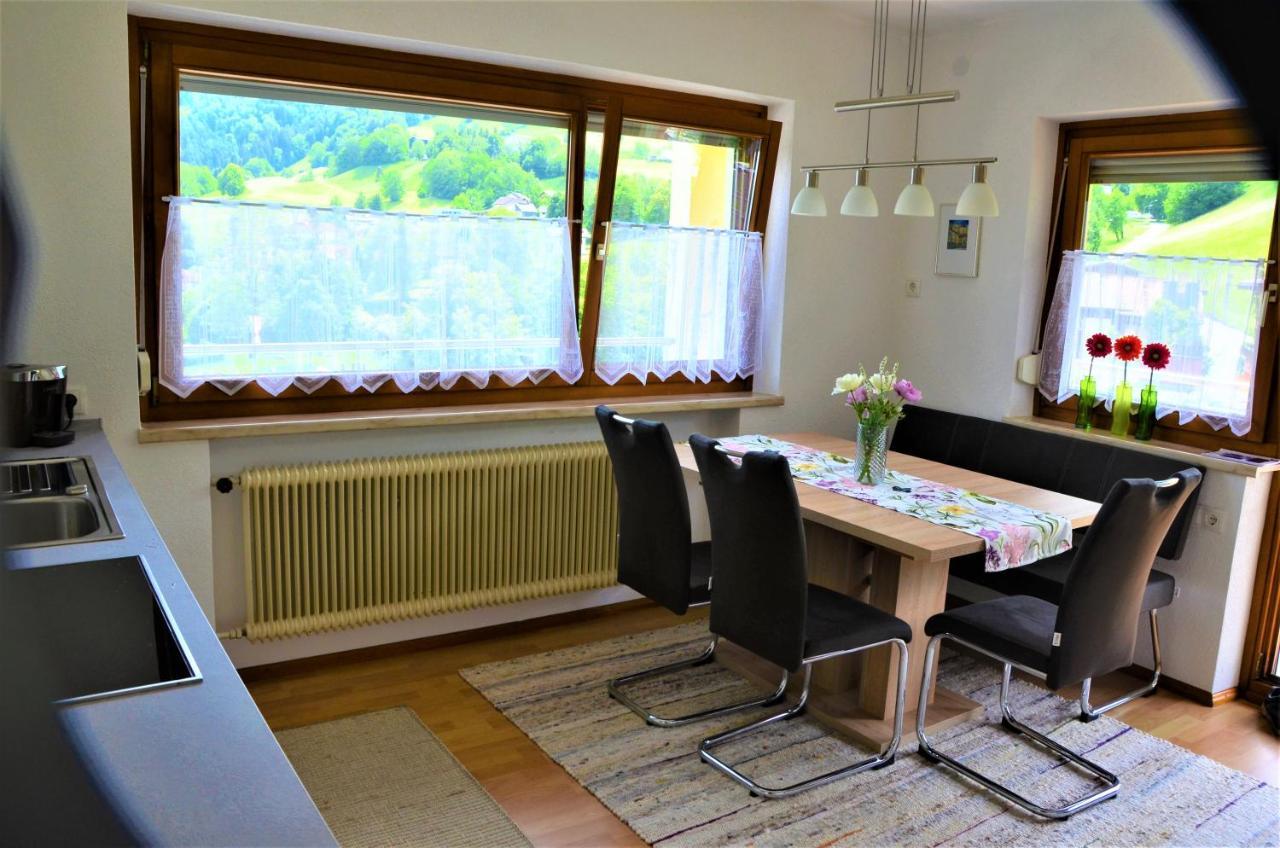 Ferienwohnung Walgaublick Frastanz Bagian luar foto